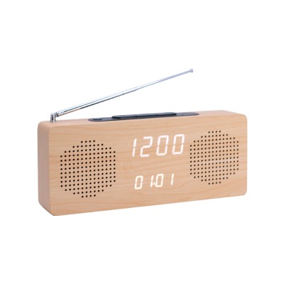 2020 New Design Wireless LED Digital FM Radio Wooden Alarm Clock with USB Charging and Calendar Display